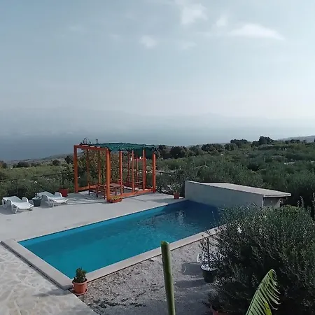 Olive House Supetar